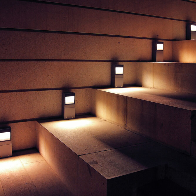 Wall-steplights