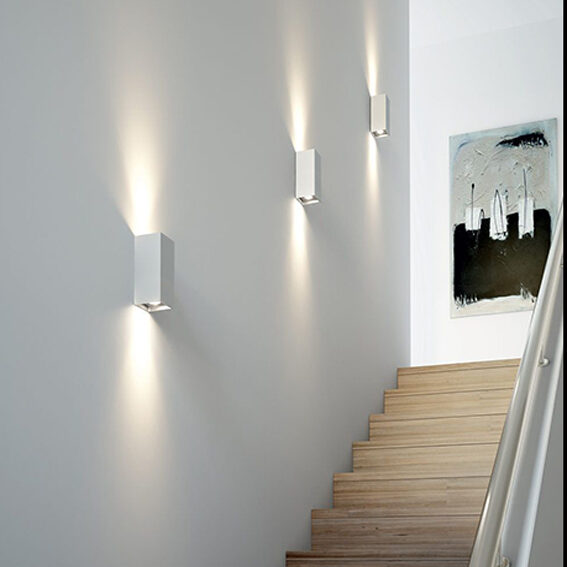 wallsconces-stairs